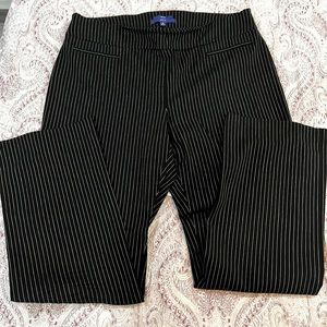 Pin striped slacks - Apt. 9